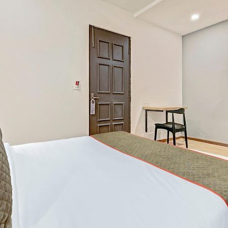 Townhouse Knowledge Park ||| Near Sharda University Greater Noida Extérieur photo