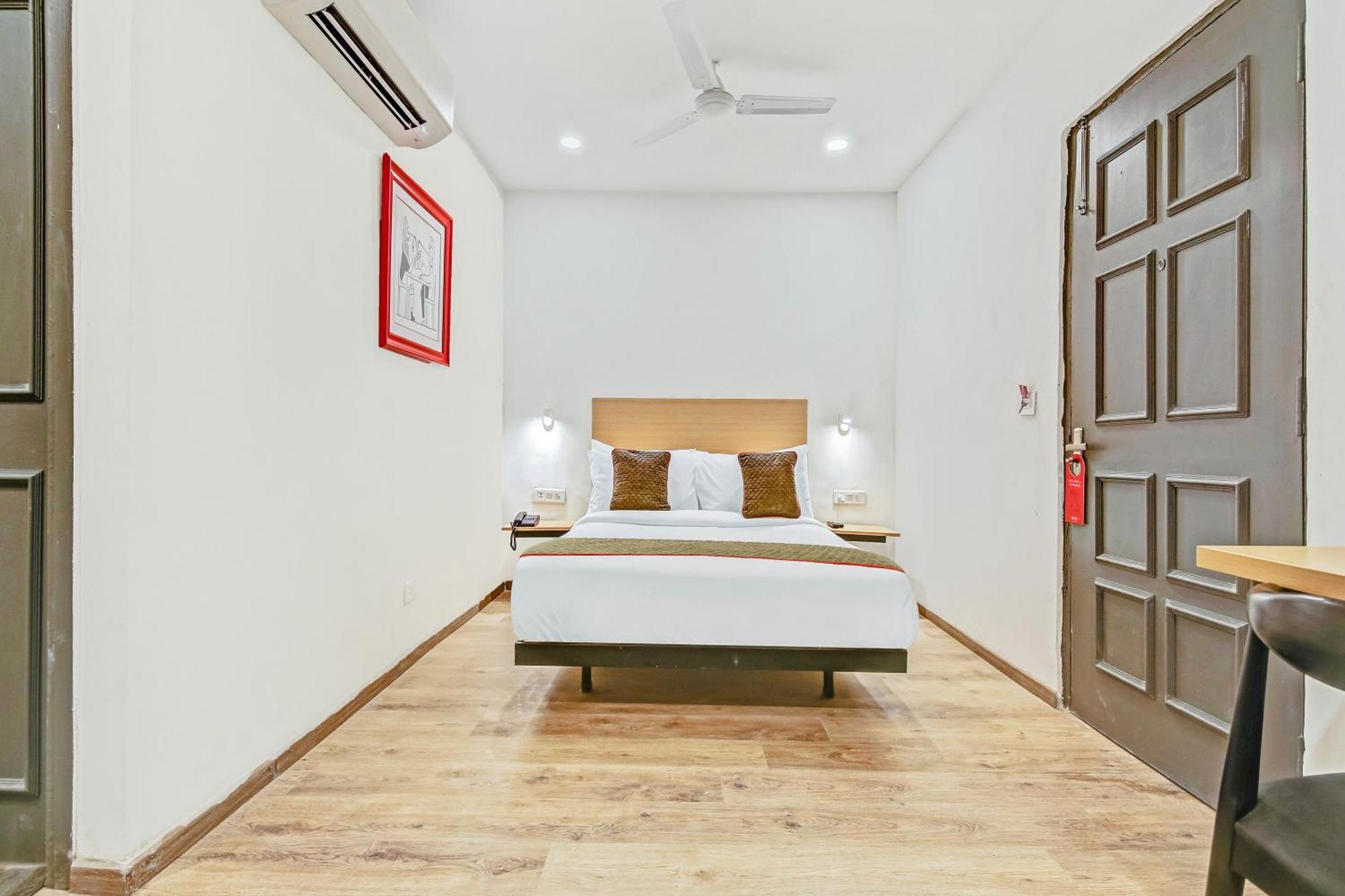 Townhouse Knowledge Park ||| Near Sharda University Greater Noida Extérieur photo